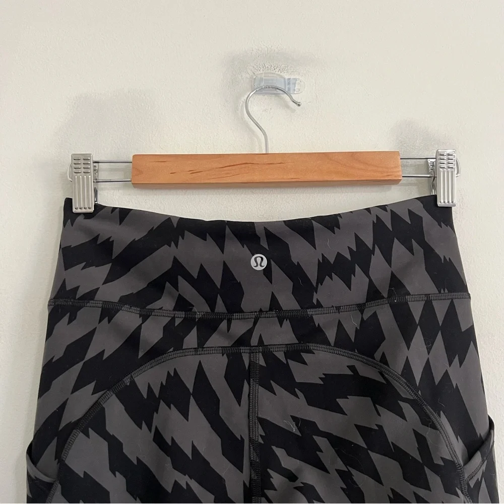 Lululemon Invigorate High-Rise Tight